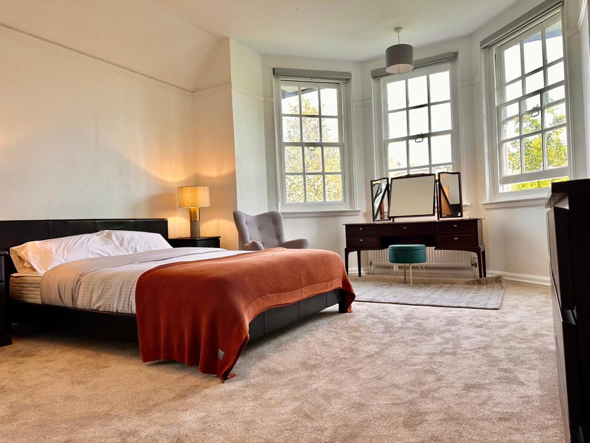 Hotel The Vicarage Tooting, Sw17 Londra Esterno foto