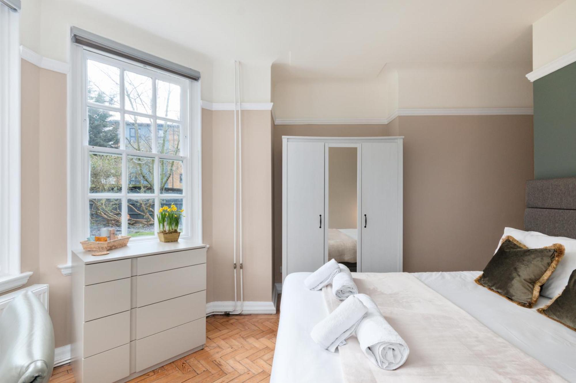 Hotel The Vicarage Tooting, Sw17 Londra Esterno foto