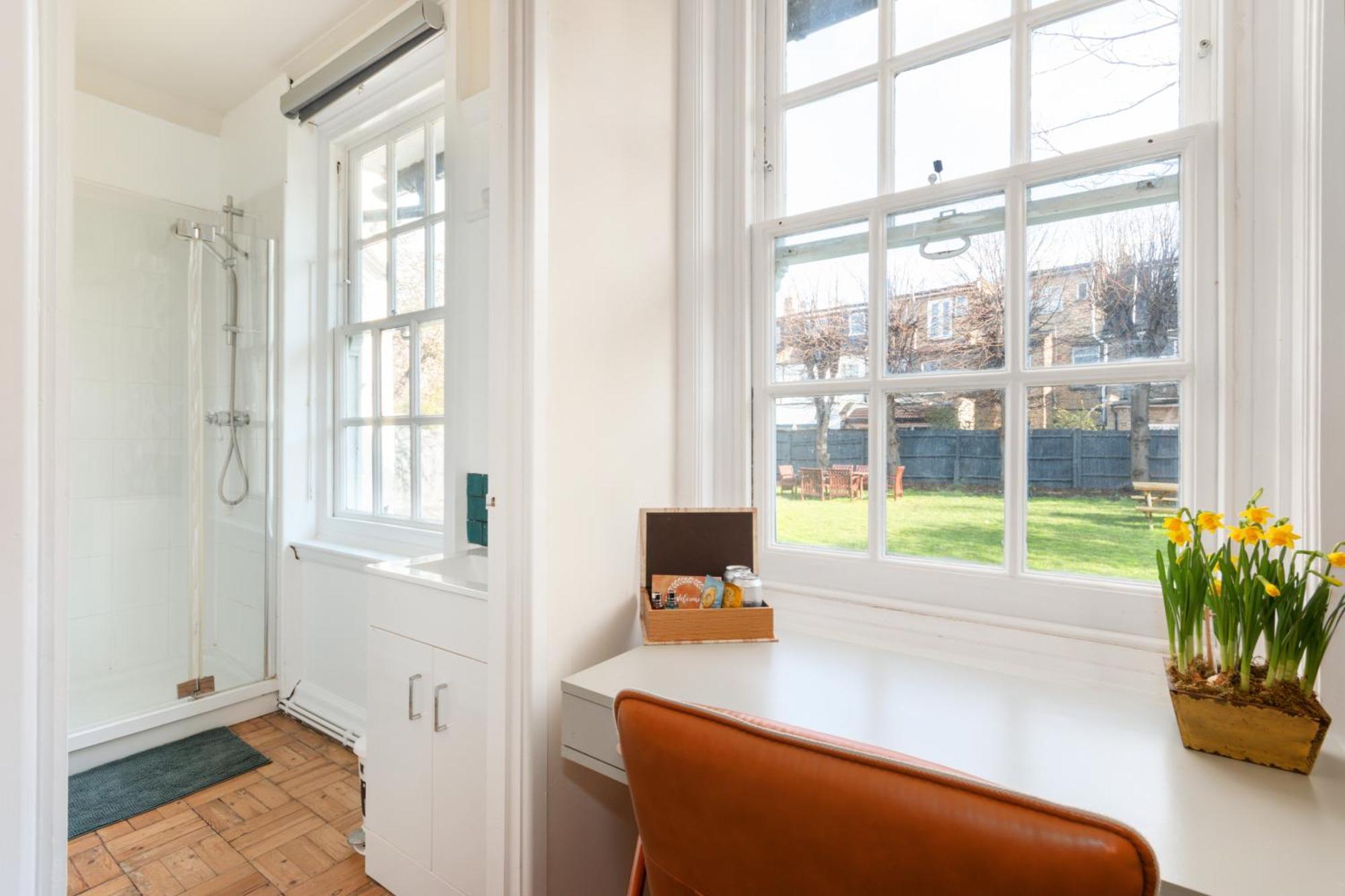Hotel The Vicarage Tooting, Sw17 Londra Esterno foto